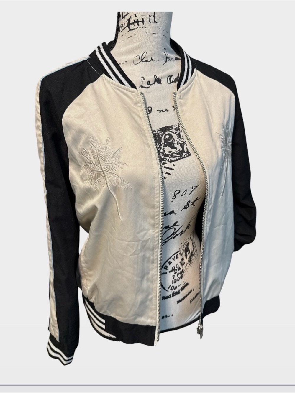 Two-Tone Satin Bomber Jacket Embroidered Palm Ave South Beach Cream Black Sz 6 - Picture 3 of 8